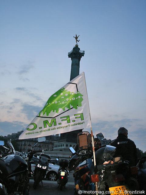 Apéro-motard à Bastille : causons de la répression