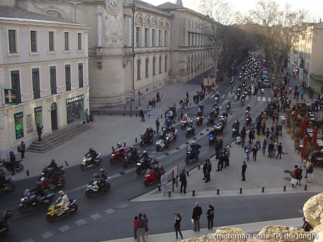 Manif moto 24 mars Nîmes : les motards du Sud en (...)