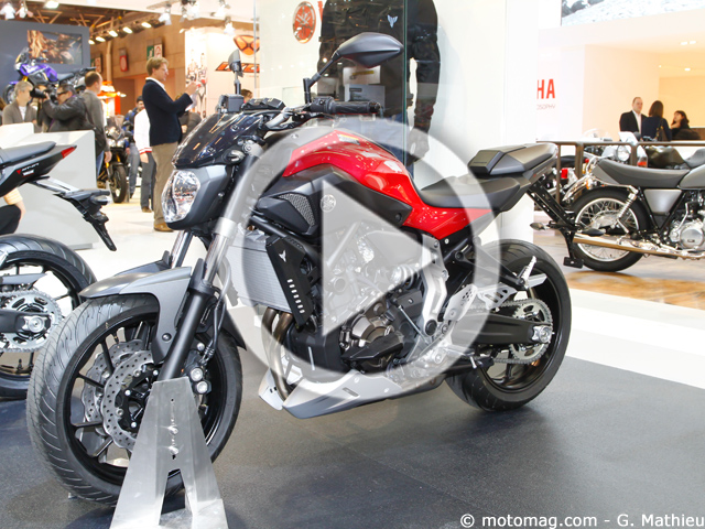 Nouveauté moto 2014 : la Yamaha MT-07 à Paris