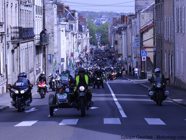 Manifestation FFMC 53 : 350 motards à Laval