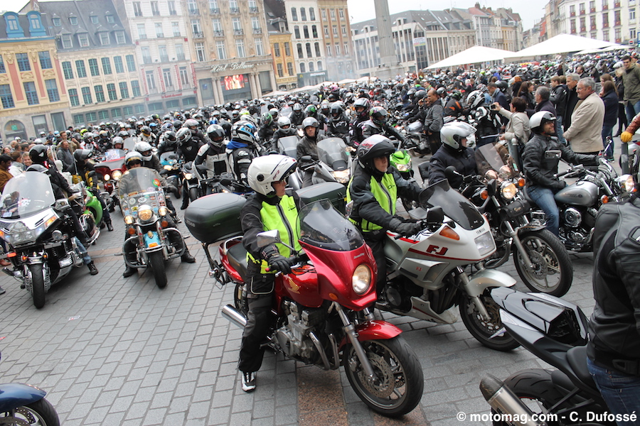 Manifestation FFMC à Lille : 3.000 motards ont bloqué le (...)