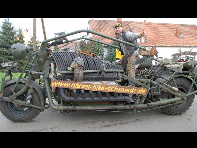 Moto + char d'assaut = Panzerbike (+vidéo)