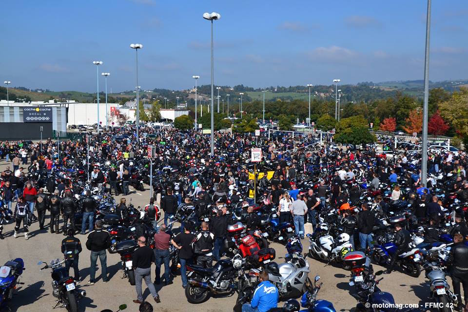 Manifestation à Saint-Étienne : 1.500 motards contre la (...)