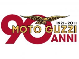Journées Mondiales Moto Guzzi : un monument à Carlo (...)