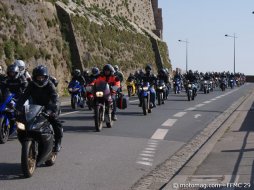 Manif 24 mars Finistère : 2500 motards manifestent de (...)