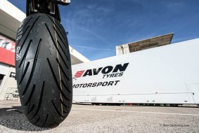 Essai pneus : Avon Spirit ST, le sport et le (...)