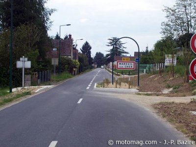 Casque d’Âne à Mareuil (41) : chicanes sur la RD 17