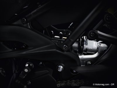 Yamaha MT-09 2016 : suspensions inchangées