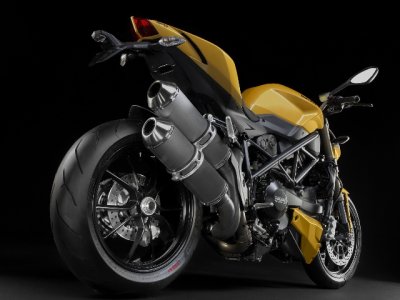 News 2012 : Ducati 848 Streetfighter : monobras AR