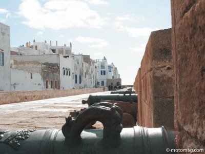 La longue route :  Essaouira, «  la bien gardée  »