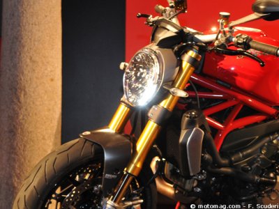 Ducati Monster 1200 : fourche