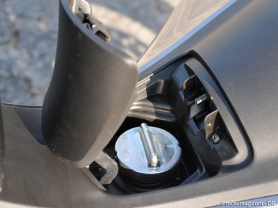Honda PCX 125 : trappe à essence