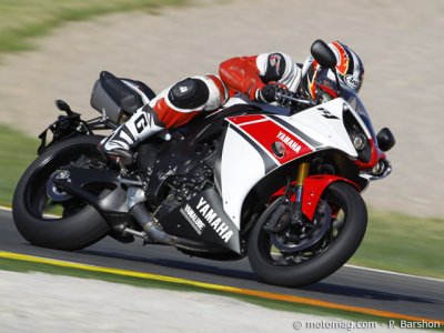 Essai Yamaha 1000 R1 2012 : pilotage physique
