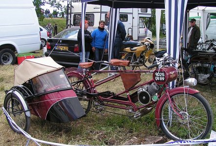 Vélo-moteur du début du siècle