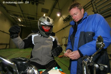 Conduire une moto en montagne : équipement