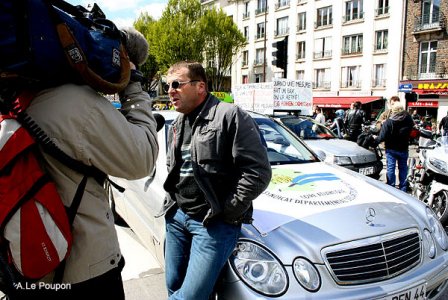 Nantes : les artisans taxis solidaires