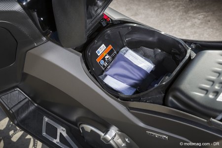 Honda NC 750 Integra : petit coffre