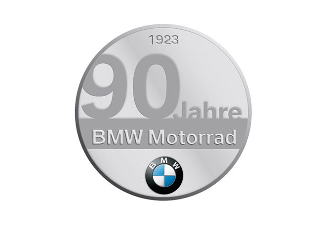 Vidéo : 90 ans en 90 secondes pour BMW