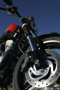 Essai Harley XR 1200 : freins