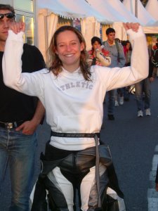 Moto Tour 2003 : Mélanie fille à Fifi