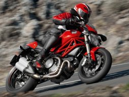 Ducati Monster 1100 EVO : la vidéo officielle