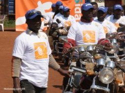 Voyage solidaire : osez le rallye Moto Action au (...)