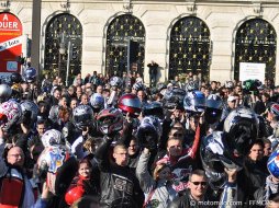 Manif dans la Sarthe (72) : près de 3000 motards au (...)
