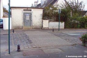 Saut d'obstacles pour 2 roues (Seine-et-Marne)