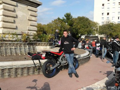 Manif moto Marseille (13) : tous mo-bi-li-sés