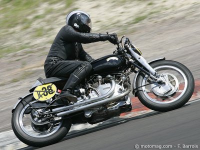 Coupes Moto Légende 2009 : ah ! la 1000 Vincent…