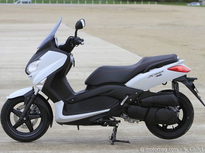 Essai Yamaha 250 X-Max : compact et pratique