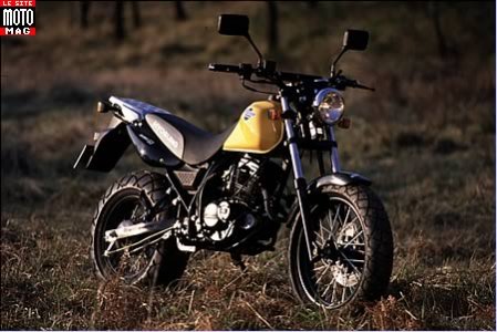 Hyosung 125 Karion : bagagerie
