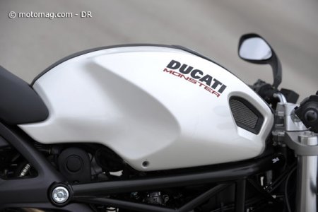 Ducati 696 Monster : réservoir